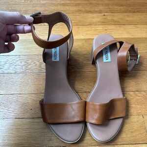Steve Madden Women's Tan Block Heel Sandals